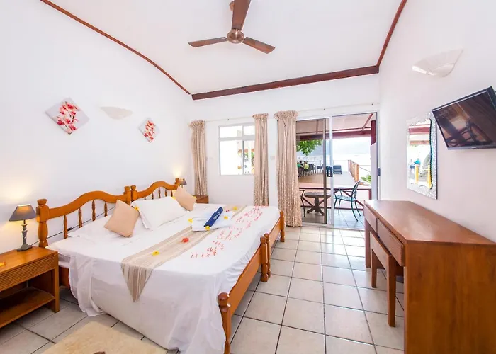 Anse Soleil Beachcomber Hotel And Self Catering Hotel Baie Lazare (Mahe)